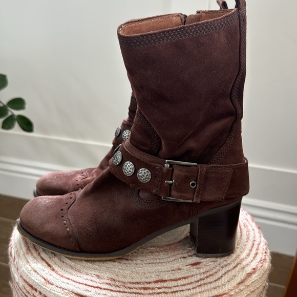 Biviel brown suede studded ankle boots - Picture 4 of 10